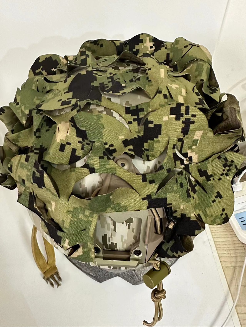 Outdoor AOR1/AOR2 Helmet Cover - огляд і ціна Outdoor Adventure Magazines